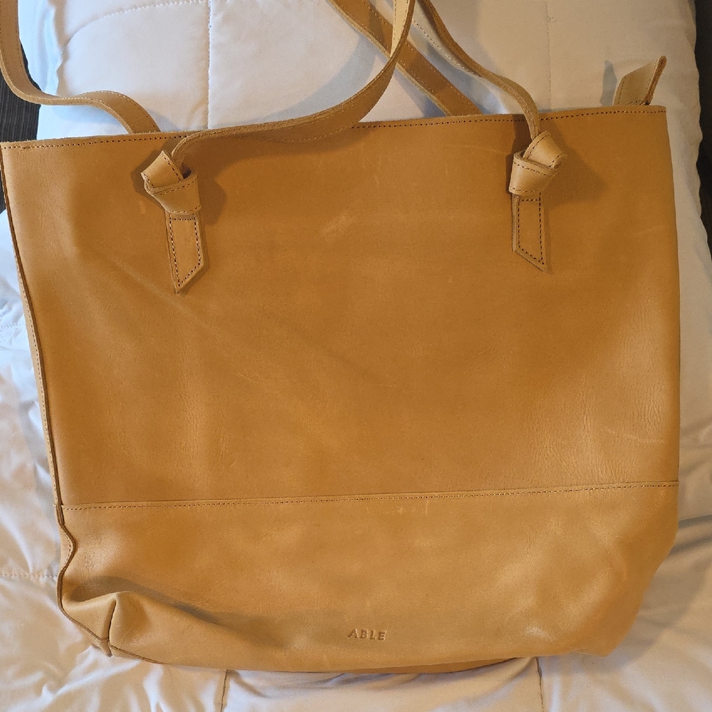 Able Rachel Leather Zip Tote Bag In Fawn